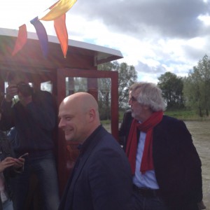 Wethouder Gerrie Elfrink en Wethouder Henk Kok tijdens eerste overtocht ASM 1